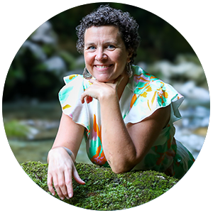karyn Olycoach hypnose intuitive chuchoteuse d'âme en Isere